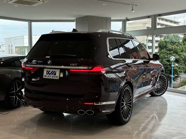 BMW Alpina XB7 8