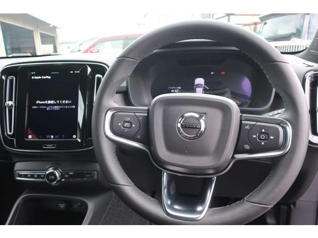 Volvo XC40リチャージ 2