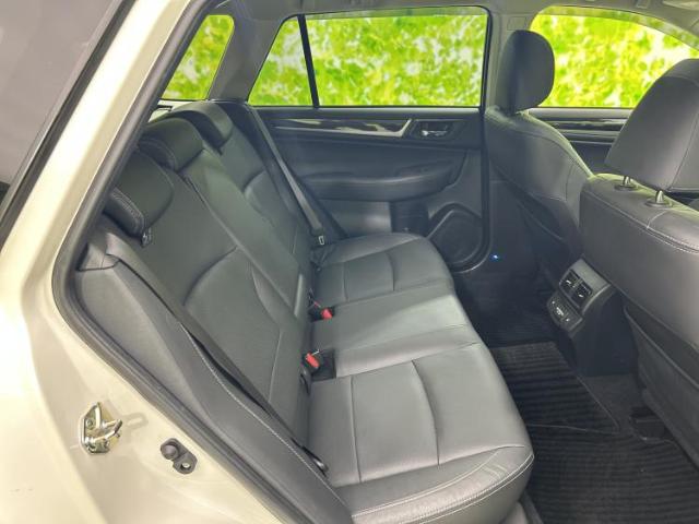 Subaru Legacy Outback 7