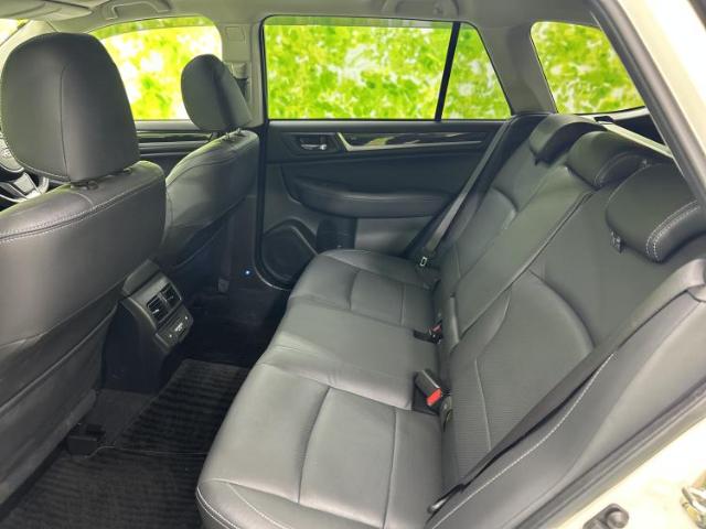 Subaru Legacy Outback 9