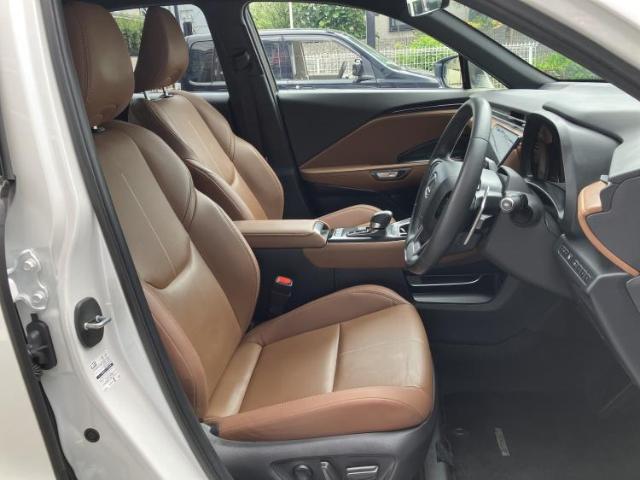 Lexus LBX 2