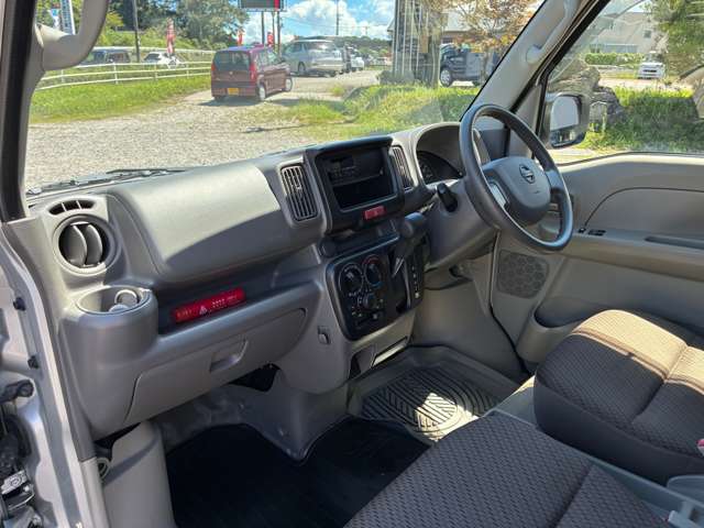 Nissan NV100 Clipper 7