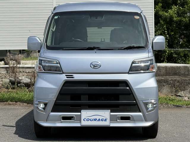 Daihatsu Hijet Cargo 2