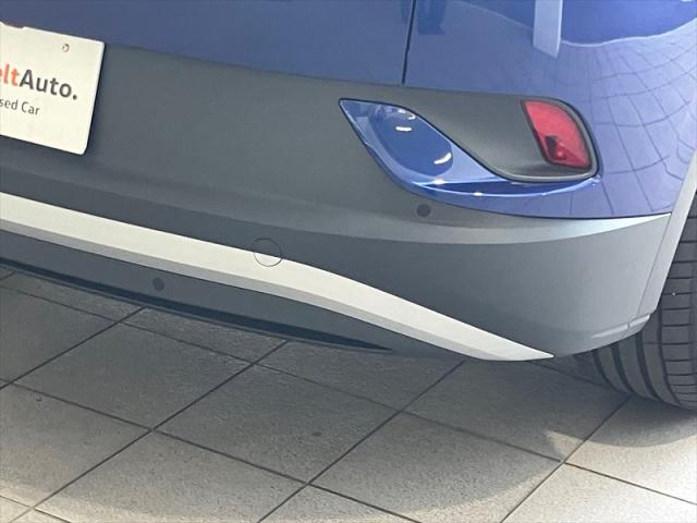 Volkswagen ID.4 12