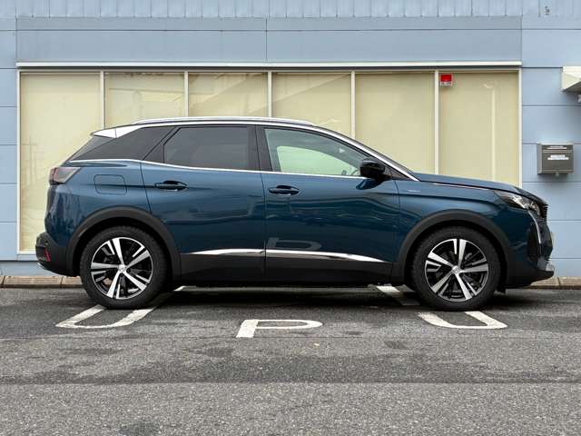 Peugeot 3008 8