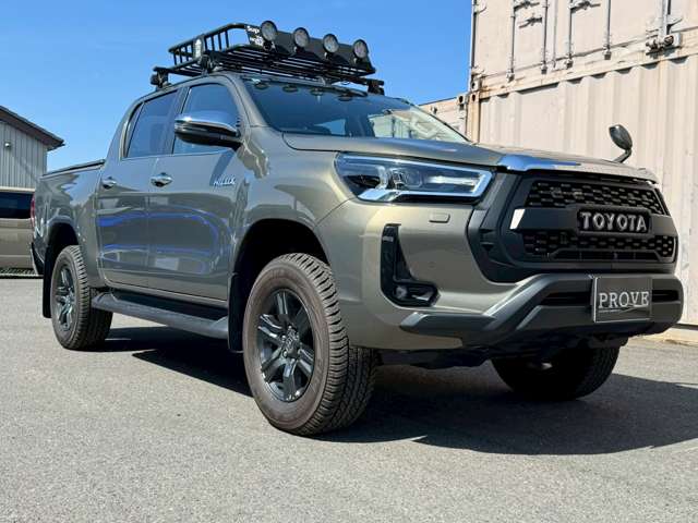 Toyota Hilux 9