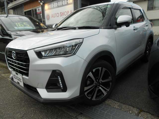Daihatsu Rocky 3