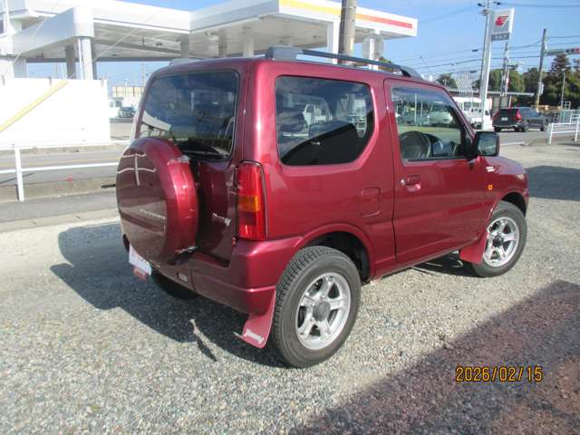 Suzuki Jimny 6