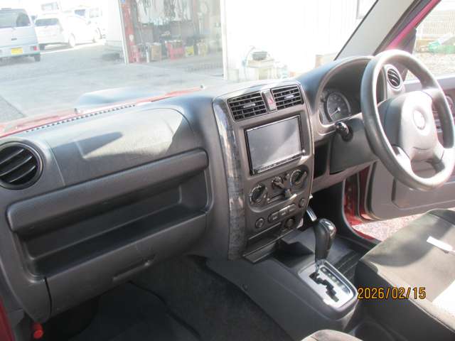 Suzuki Jimny 10