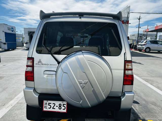 Mitsubishi Pajero Mini 4