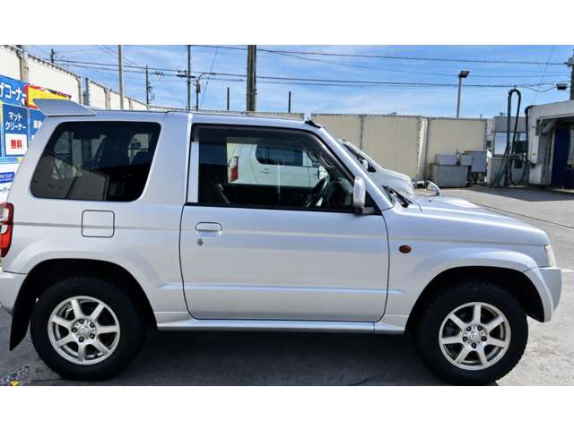 Mitsubishi Pajero Mini 10