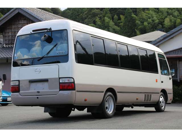Hino Liesse II 7