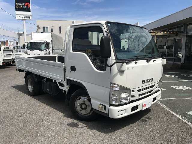 Isuzu Elf 3