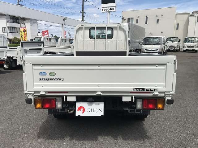 Isuzu Elf 5