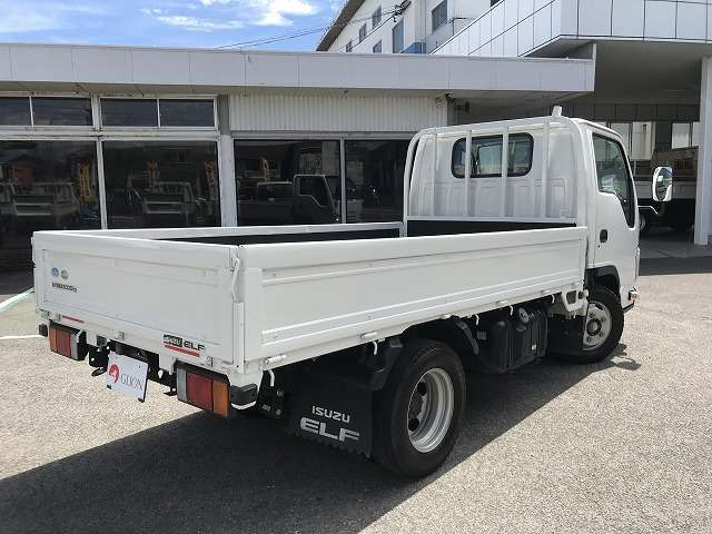 Isuzu Elf 6