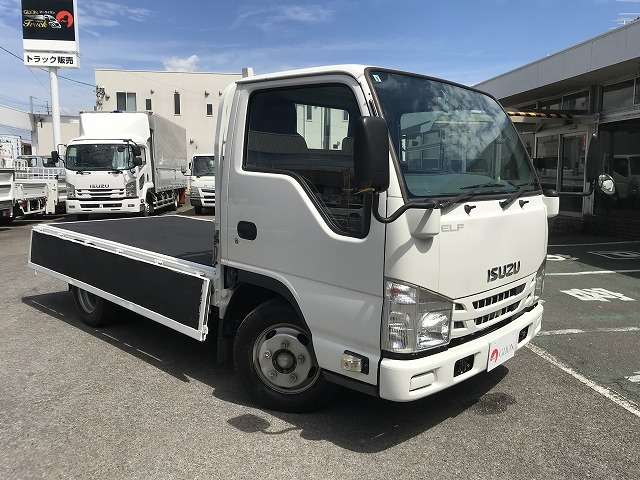 Isuzu Elf 10