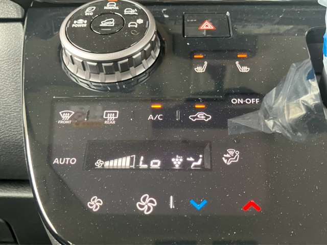 Mitsubishi Delica Mini 12