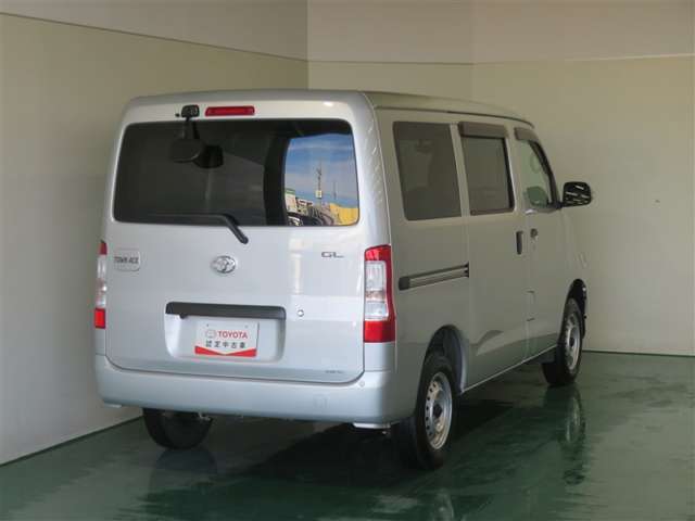 Toyota Town Ace Van 7