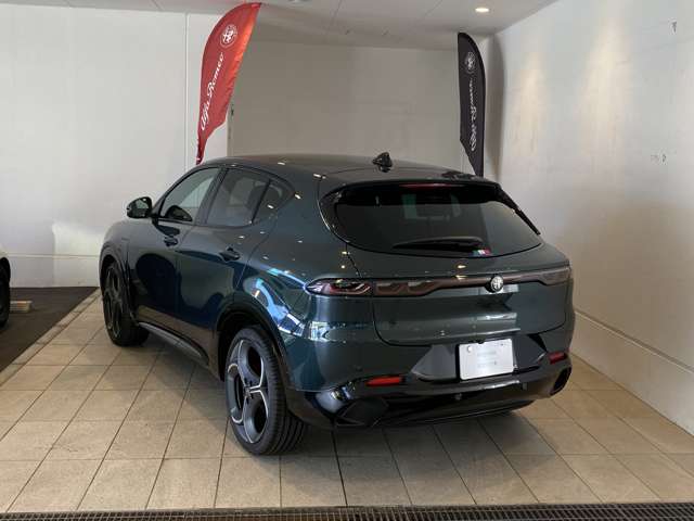 Alfa Romeo トナーレ 3