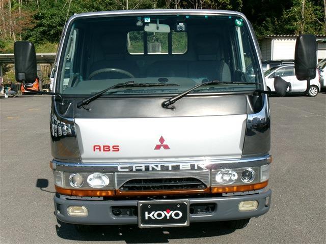 Mitsubishi Fuso Canter 2