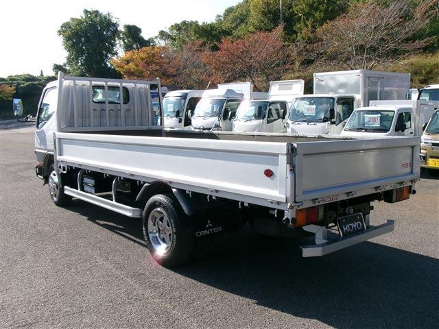 Mitsubishi Fuso Canter 5