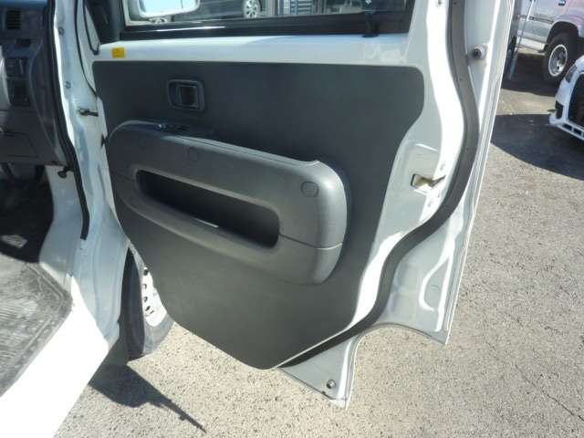 Daihatsu Hijet Cargo 9