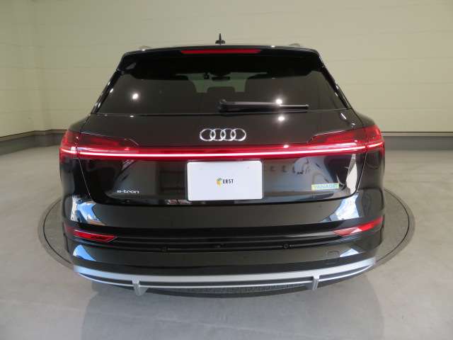 Audi e-tron 9
