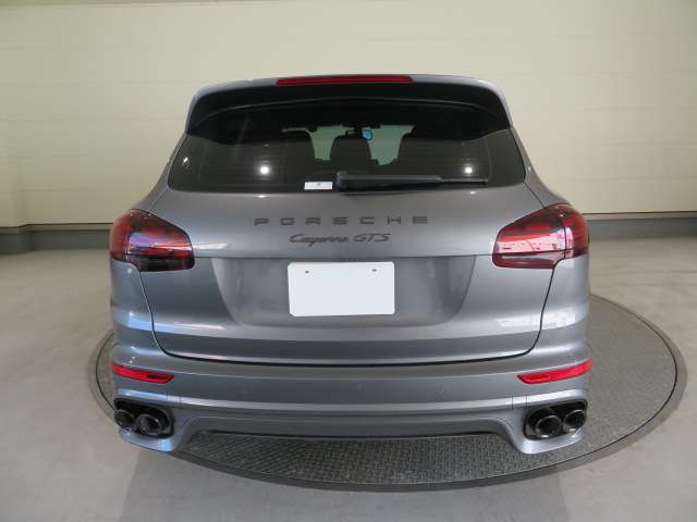 Porsche Cayenne 5