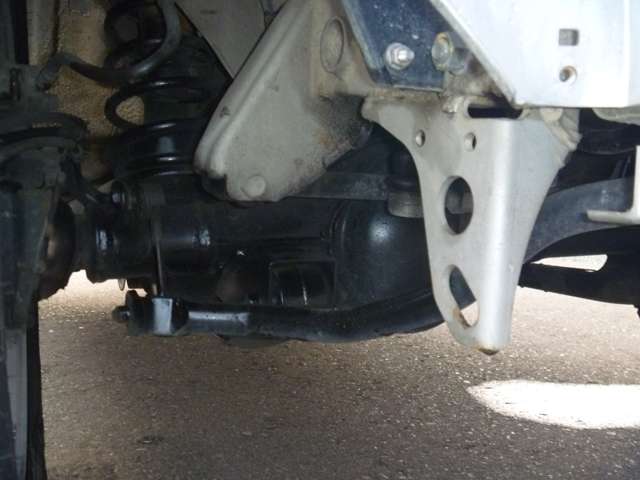 Suzuki Jimny 11