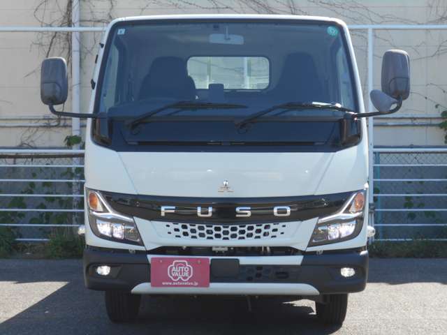 Mitsubishi Fuso Canter 2