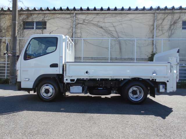 Mitsubishi Fuso Canter 4