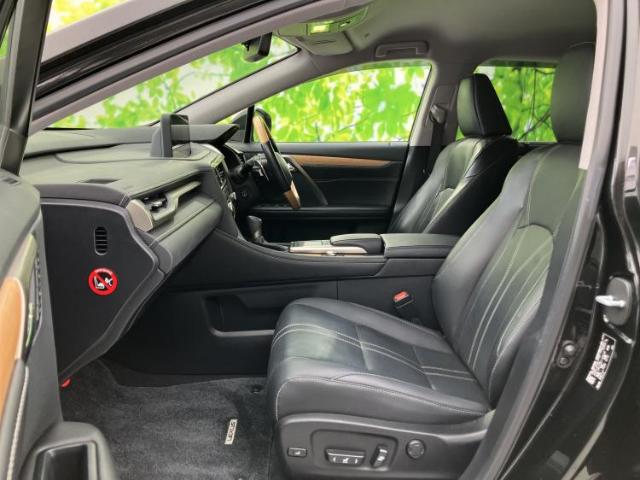 Lexus RX 8
