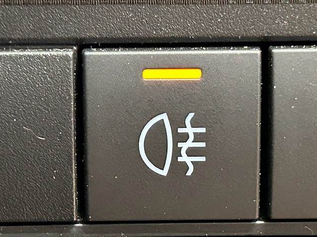 Daihatsu Rocky 8