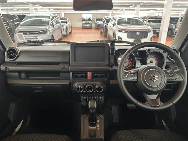 Suzuki Jimny 11