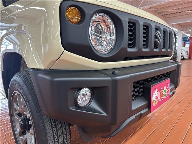 Suzuki Jimny 8