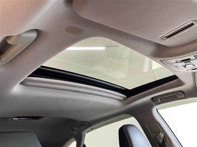 Lexus RX 4