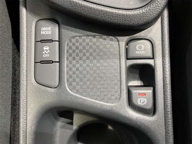 Toyota Yaris Cross 11