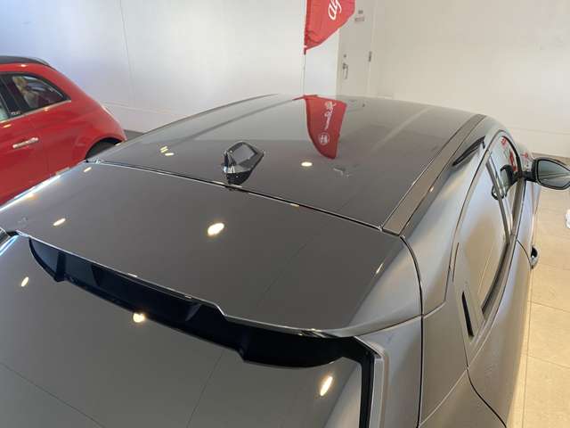 Alfa Romeo ジュニア 8
