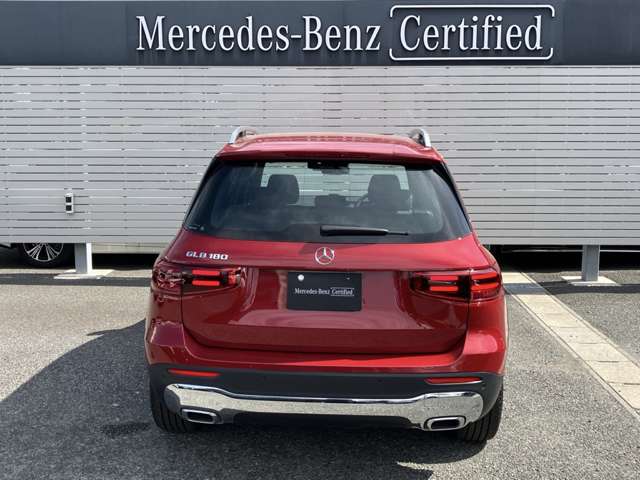 Mercedes-Benz GLB 6