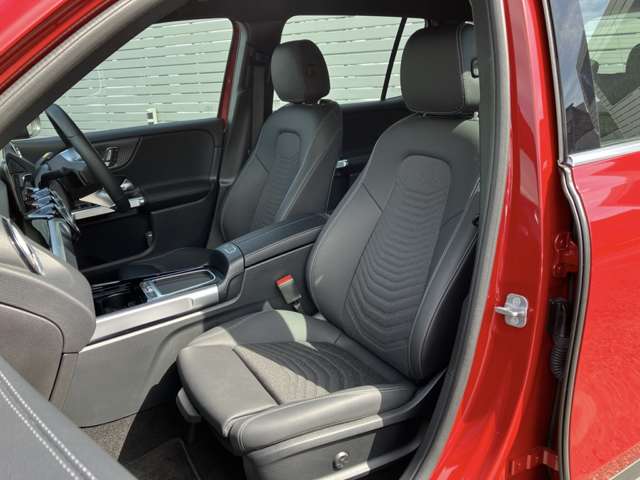 Mercedes-Benz GLB 10
