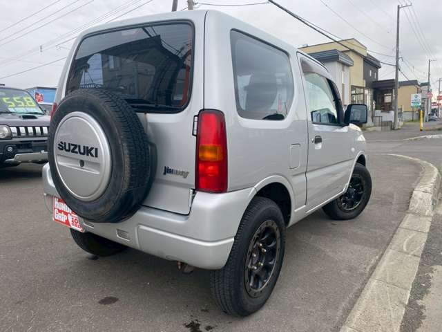 Suzuki Jimny 4