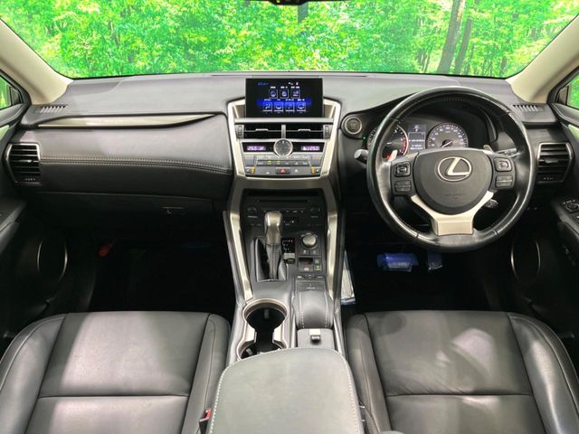 Lexus NX 2