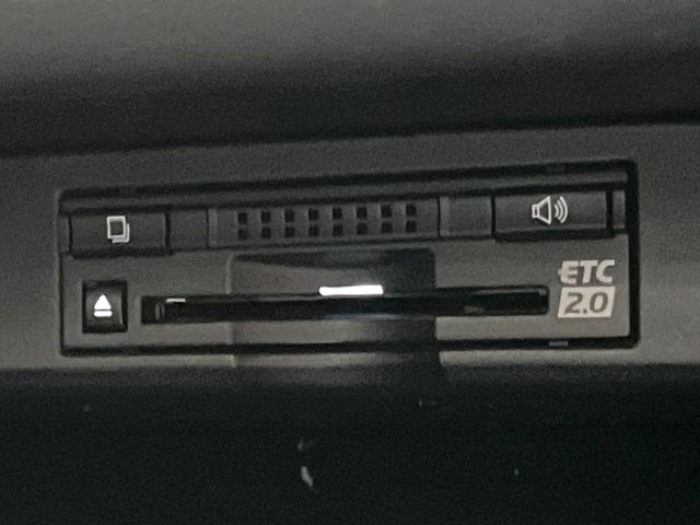 Lexus NX 9