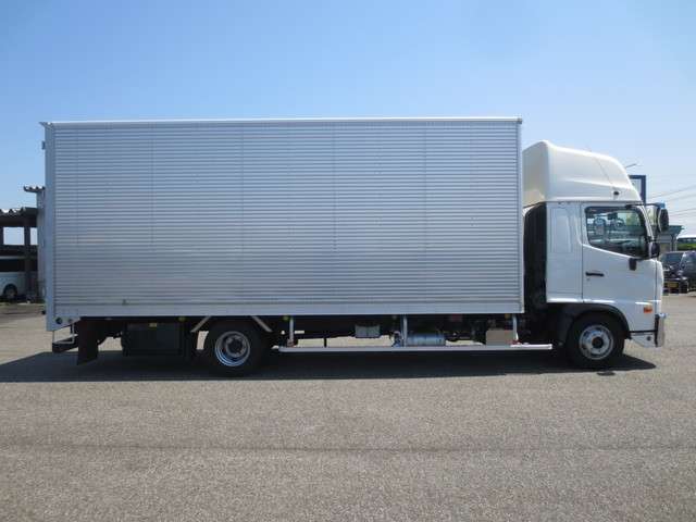 Hino Ranger 8