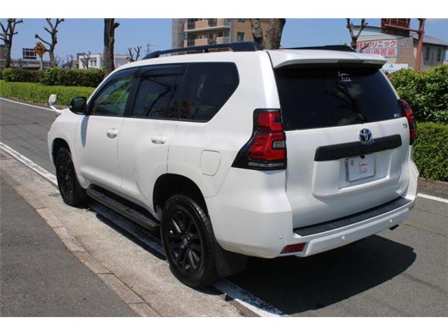 Toyota Land Cruiser Prado 11