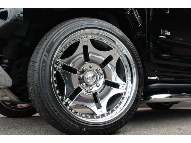 Hummer H2 12
