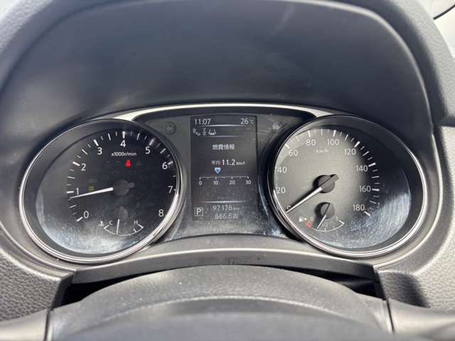 Nissan X-Trail 12