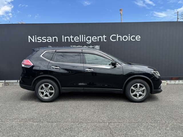Nissan X-Trail 7