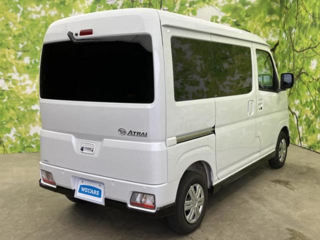 Daihatsu Atrai 6