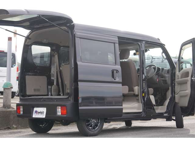 Nissan NV100 Clipper 11